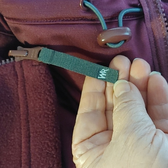 🍁NWT Women's Burgundy Fleece Jacket Sz Large - Picture 6 of 9